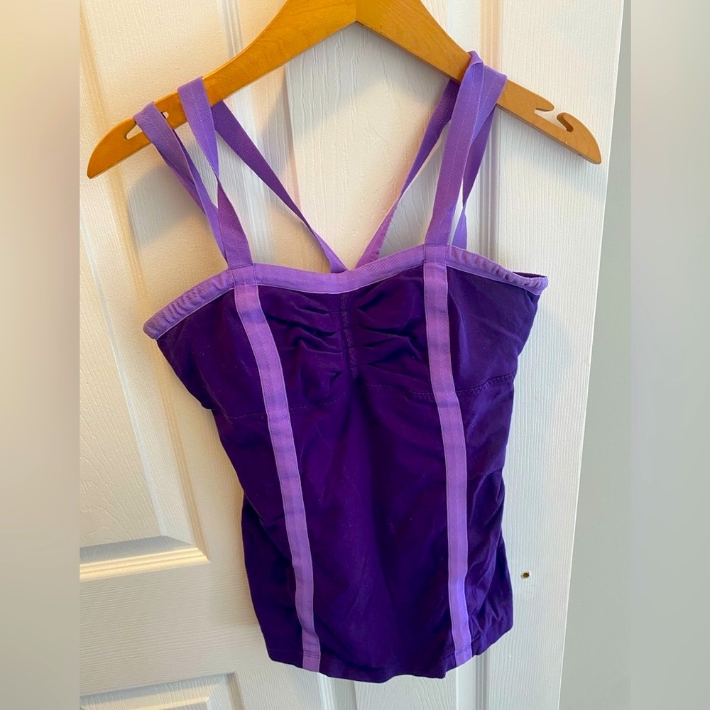 Lululemon tank top